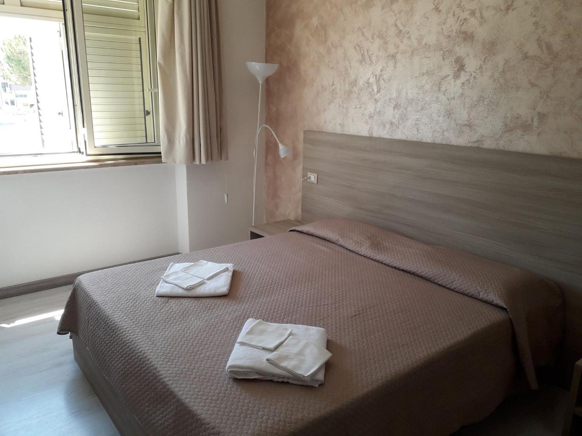 Hotel Sabatino Follonica Bagian luar foto
